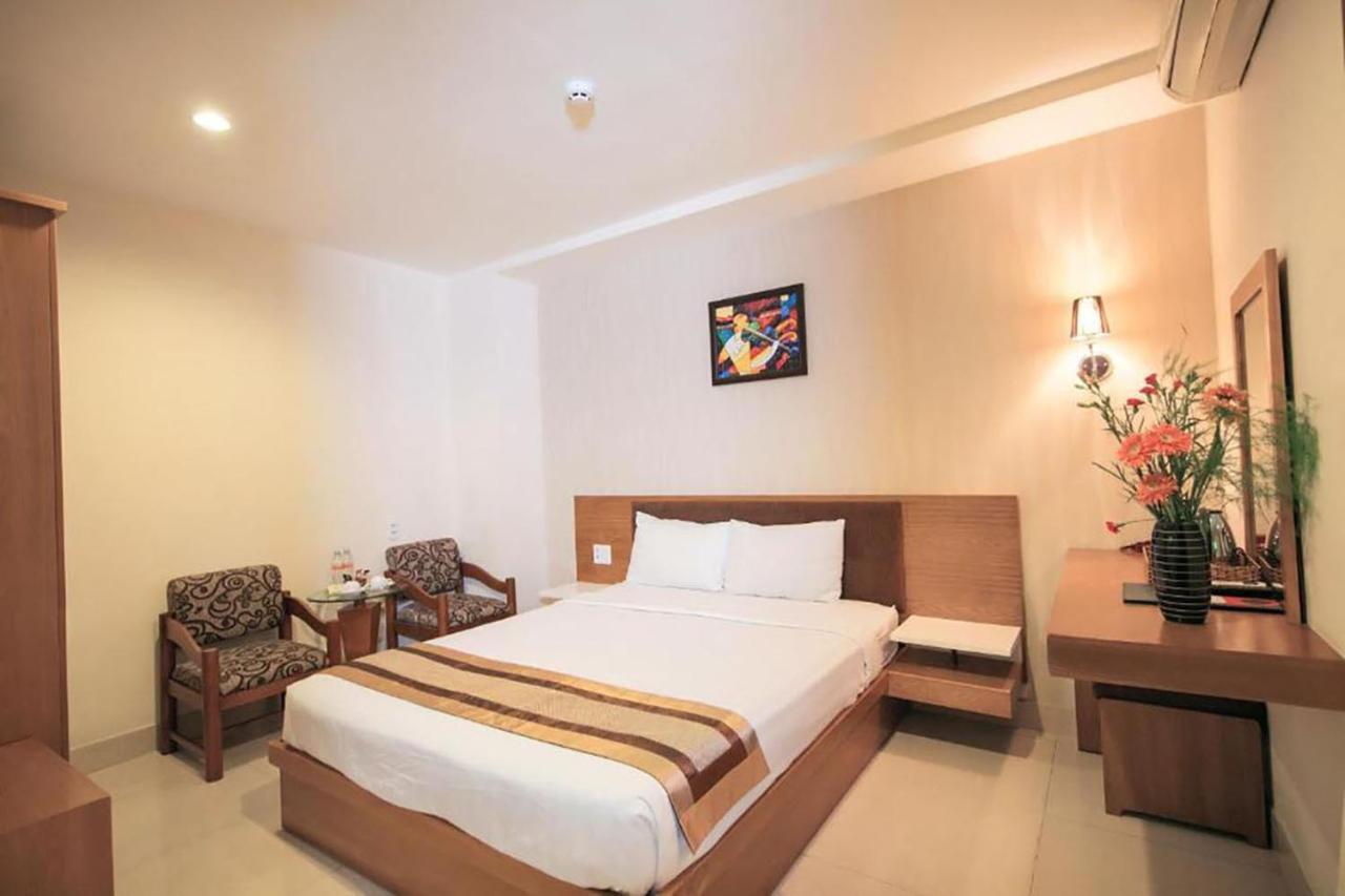 Valentine Luxury Hotel - 31 Bui Vien Street Ho Şi Min Dış mekan fotoğraf