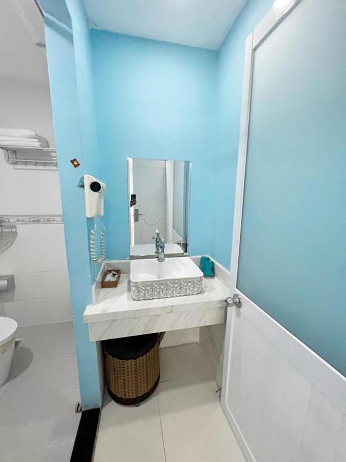 Valentine Luxury Hotel - 31 Bui Vien Street Ho Şi Min Dış mekan fotoğraf