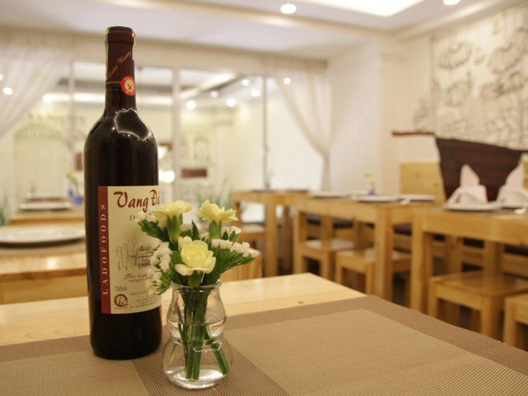 Valentine Luxury Hotel - 31 Bui Vien Street Ho Şi Min Dış mekan fotoğraf