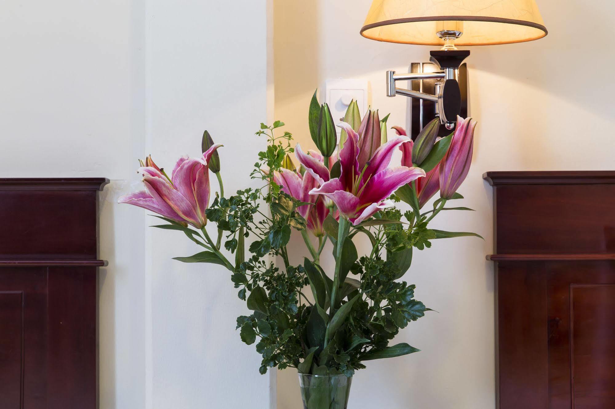 Valentine Luxury Hotel - 31 Bui Vien Street Ho Şi Min Dış mekan fotoğraf