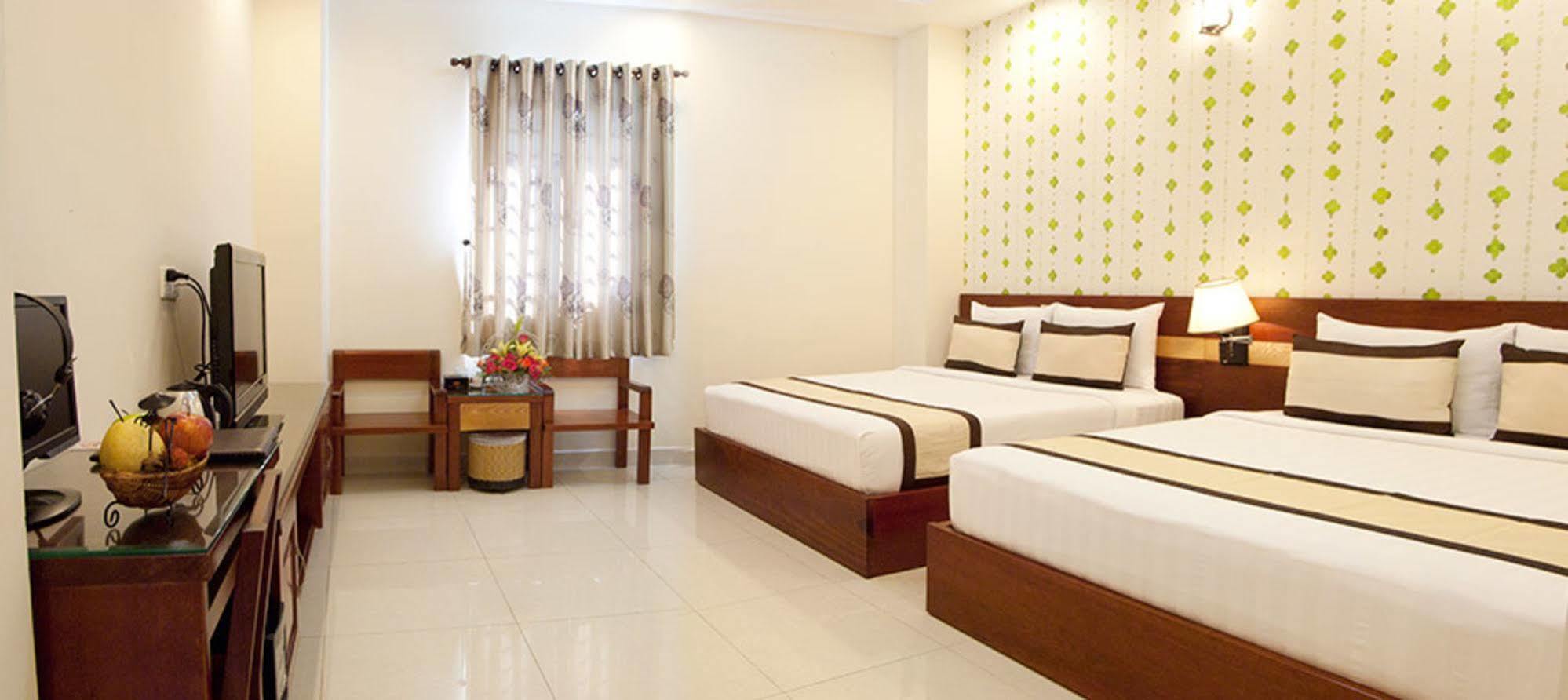 Valentine Luxury Hotel - 31 Bui Vien Street Ho Şi Min Dış mekan fotoğraf