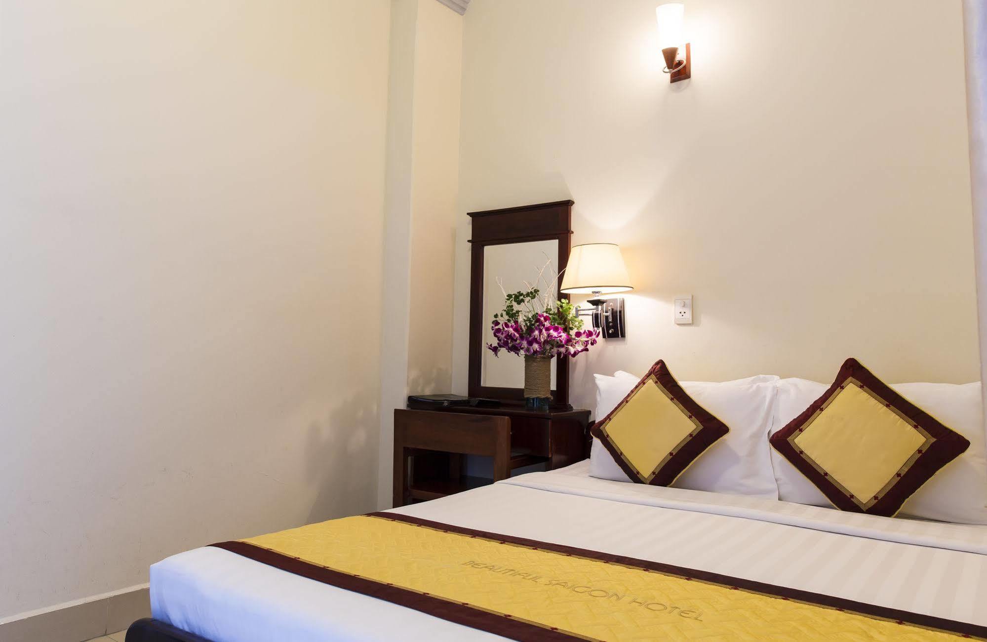 Valentine Luxury Hotel - 31 Bui Vien Street Ho Şi Min Dış mekan fotoğraf